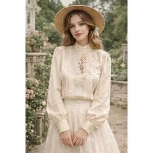 Vintage Nilani Victorian Style Lace Embroidered Floral Mock Neck Blouse Size 10